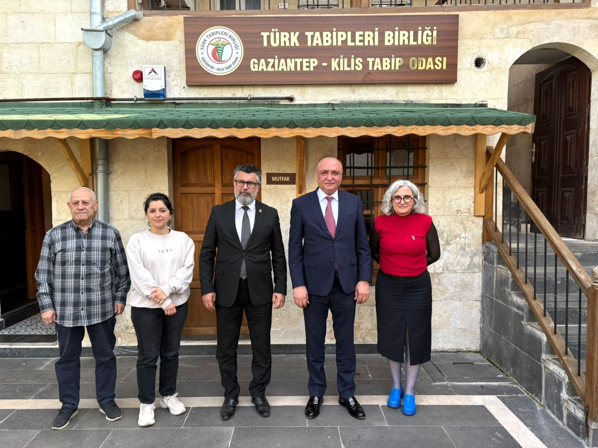 Gaziantep'te Milletvekili ve Tabip Odası Sağlık Gündemini Görüştü