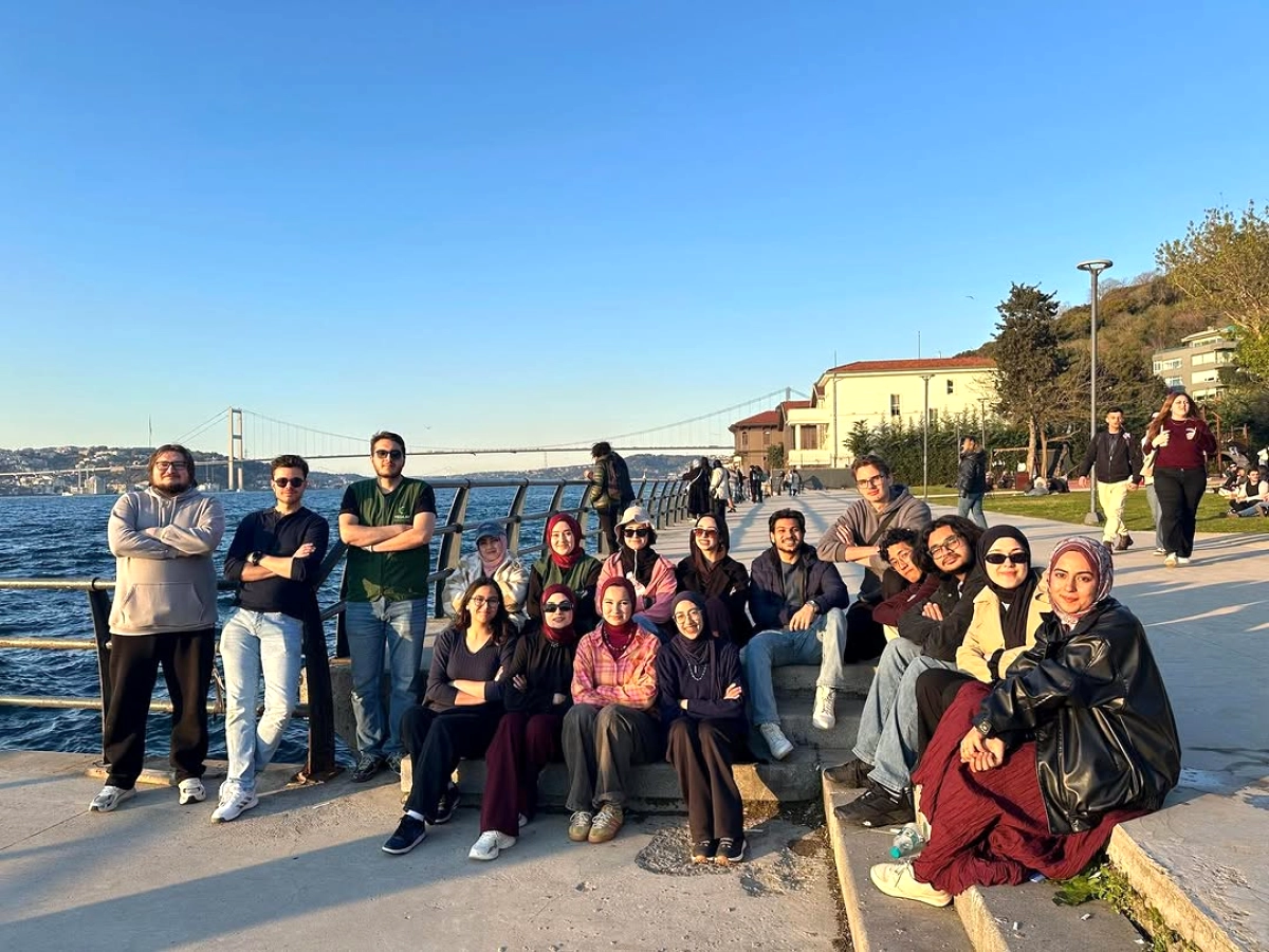 Yeşilay Üsküdar'dan Gençlere Özel Bahar Pikniği: Dayanışma ve Eğlence Buluştu