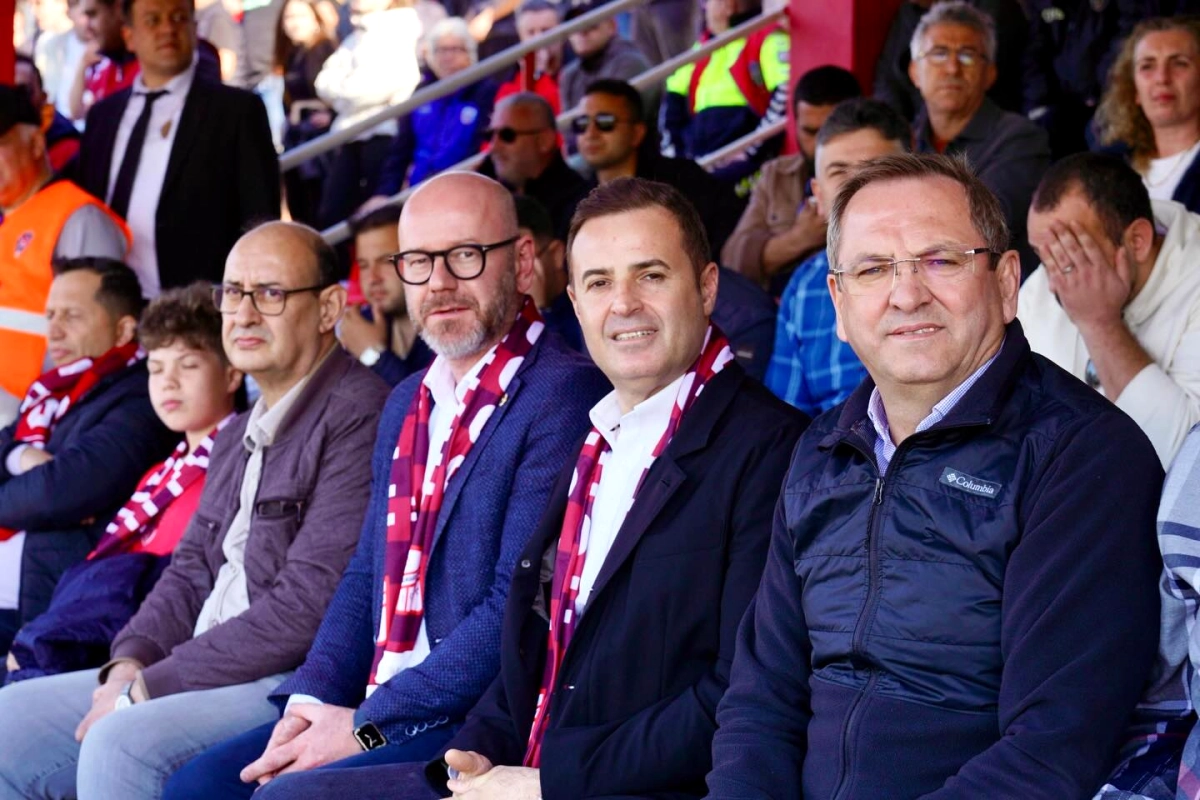 Ayvalıkgücü, Play-Off İlk Maçında Karşıyaka ile Berabere Kaldı