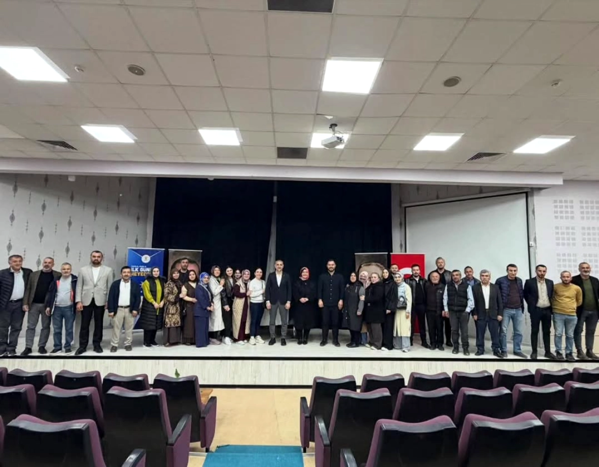 AK Parti Kartepe'de Sandık Görevlileriyle Koordinasyon Toplantısı