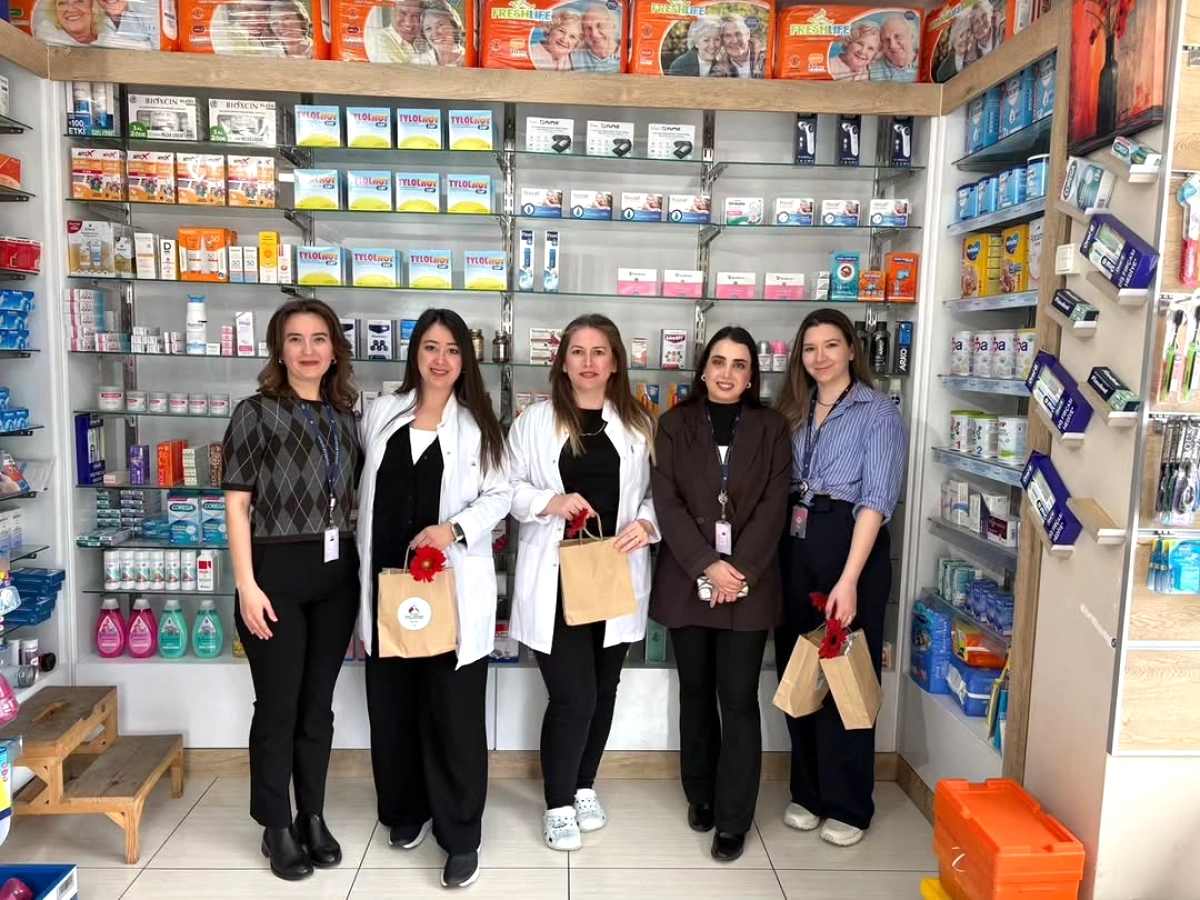 Çatalca'da Eczane Çalışanlarına Özel Ziyaret: 25 Nisan'da Ne Oldu?