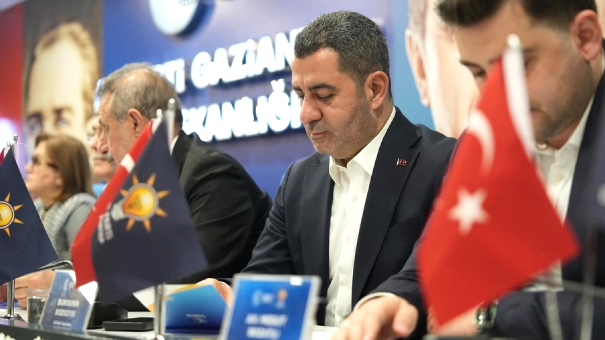 Gaziantep AK Parti'de Nisan Ayı İstişare: Türkiye Yüzyılı Vurgusu
