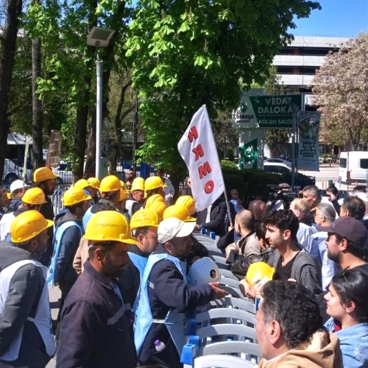 Maden İşçilerinin Açlık Grevi 6. Gününde: CHP'li Kayışoğlu'ndan Sert Çıkış