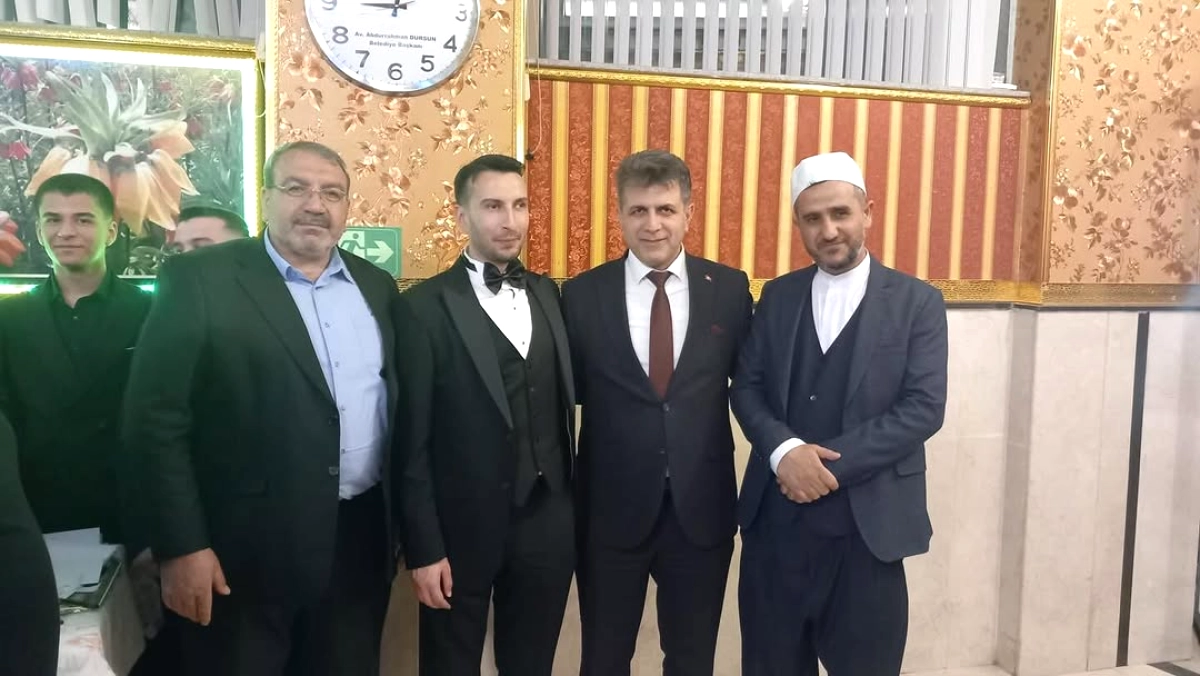 AK Parti Bağcılar İlçe Başkanı, Hamza Demir'in Mutlu Gününe Katıldı