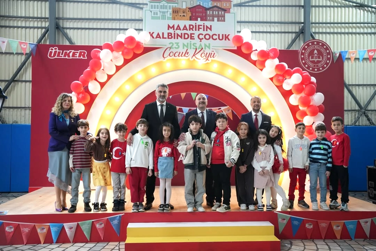 Kartal'da Çocuklar 23 Nisan'da Meslekleri Oyunla Öğrendi