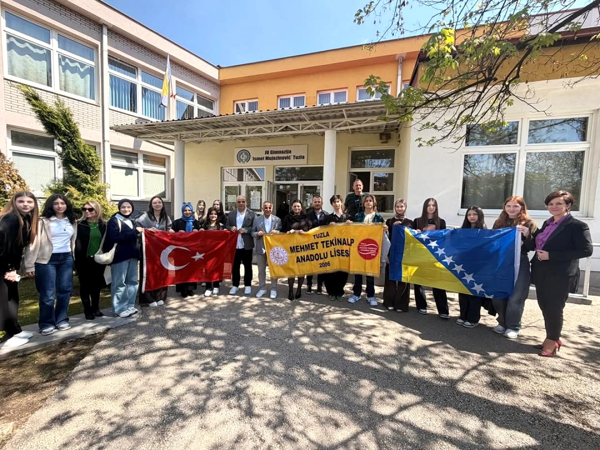 İstanbul'dan Bosna Hersek'e Eğitim Köprüsü: Tuzla Lisesi Kardeş Okul Ziyareti