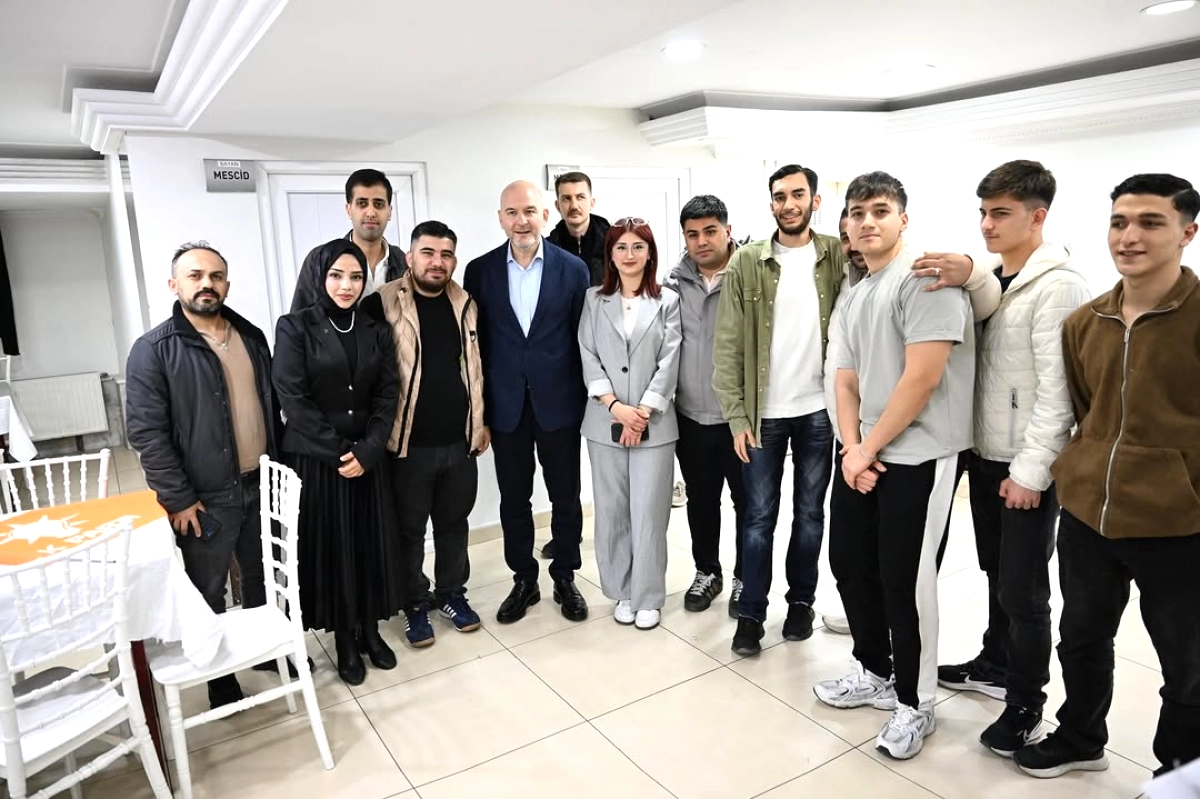 Gaziosmanpaşa'da Mahalle Danışma Meclisi Toplantısı: Süleyman Soylu Katıldı