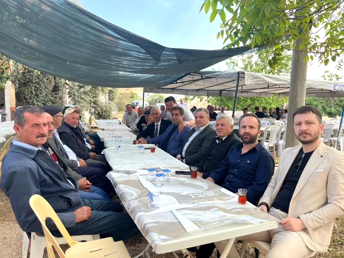 İYİ Parti Antalya Yöneticileri Kepez'de Mevlid Törenine Katıldı