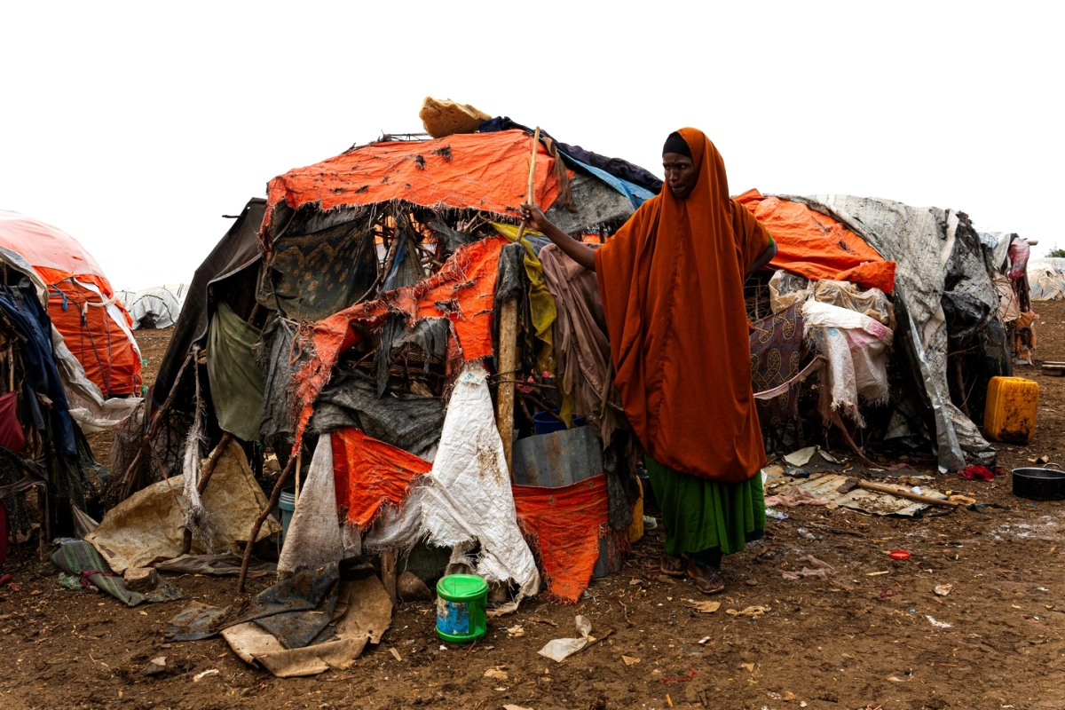 Somalia'da Kuraklık 500.000'den Fazla Kişiyi Yerinden Etti: Açlık Krizi Derinleşiyor
