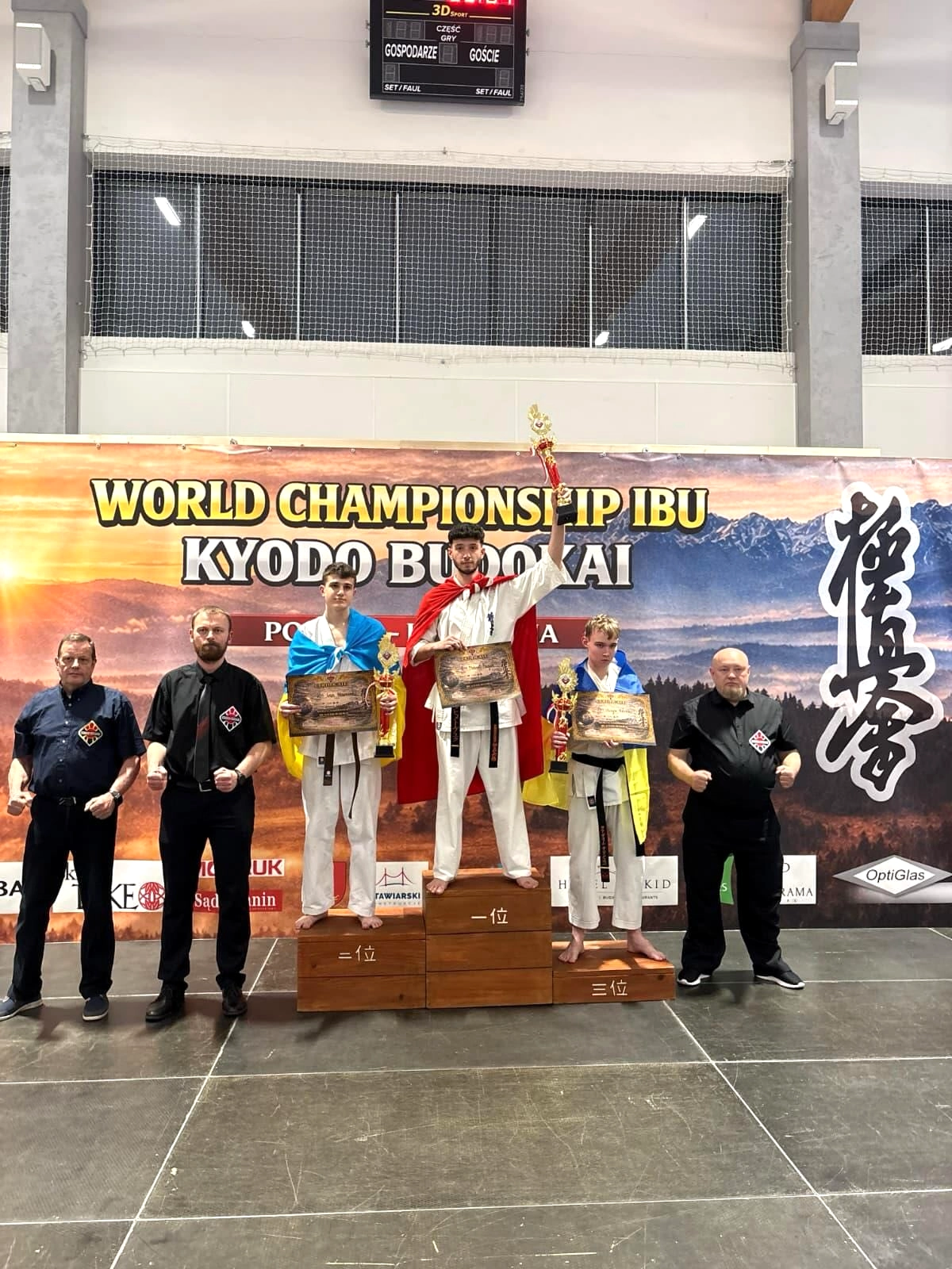 İstanbul'dan Dünya Şampiyonu Çıktı: Sultangazili Mehmet Büyük 70 kg'da Zirvede