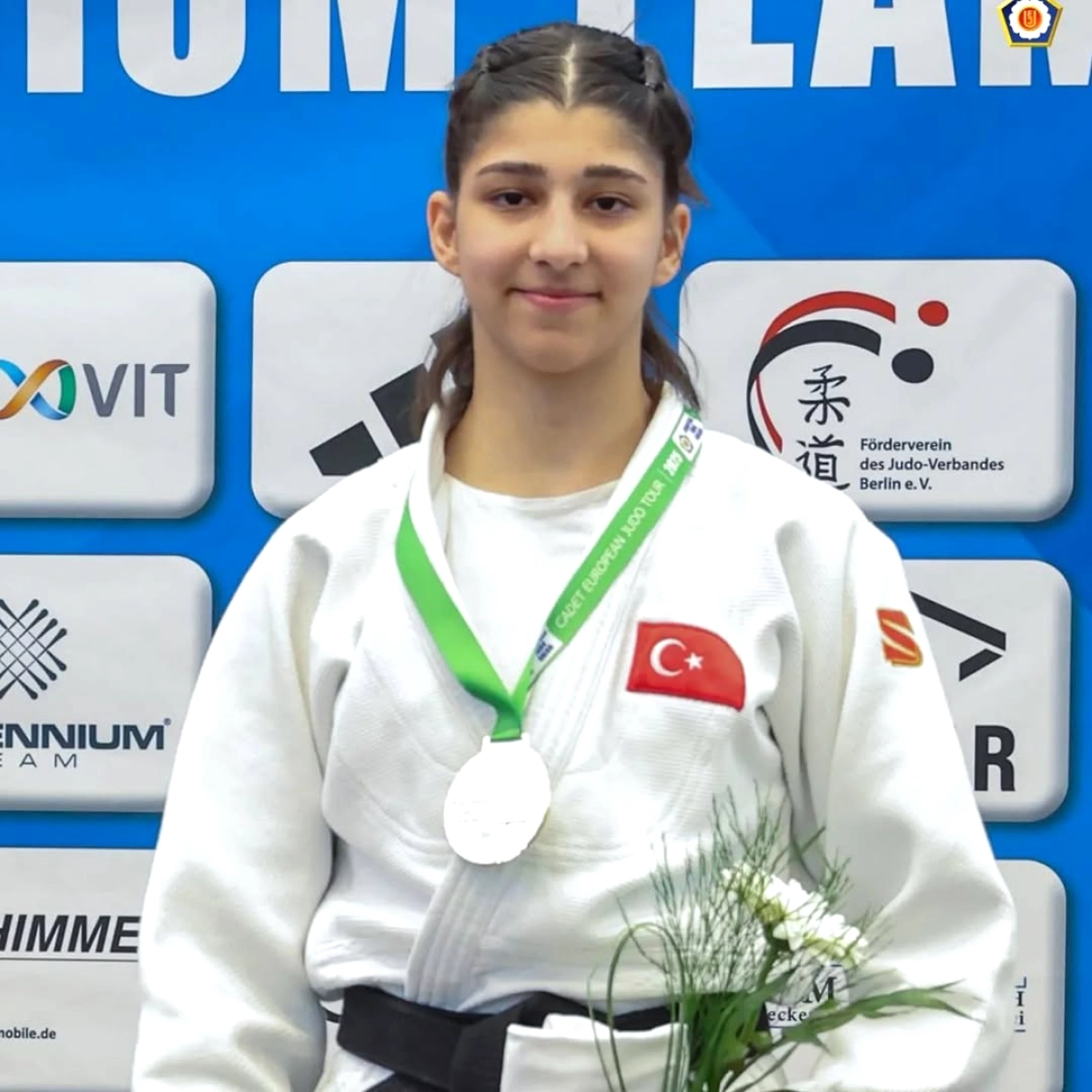 İstanbul'dan Avrupa'ya Uzanan Başarı: Elif Kılıç Avrupa Ümitler Judo Şampiyonası'nda Gümüş Madalya Kazandı