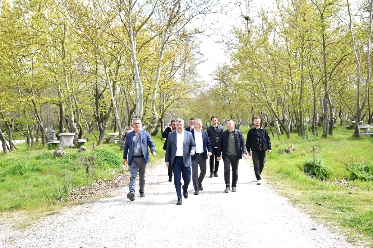 Kocaavşar'da Mesire Alanı Yenileniyor: Mescit ve Dinlenme Alanları Modernize Ediliyor