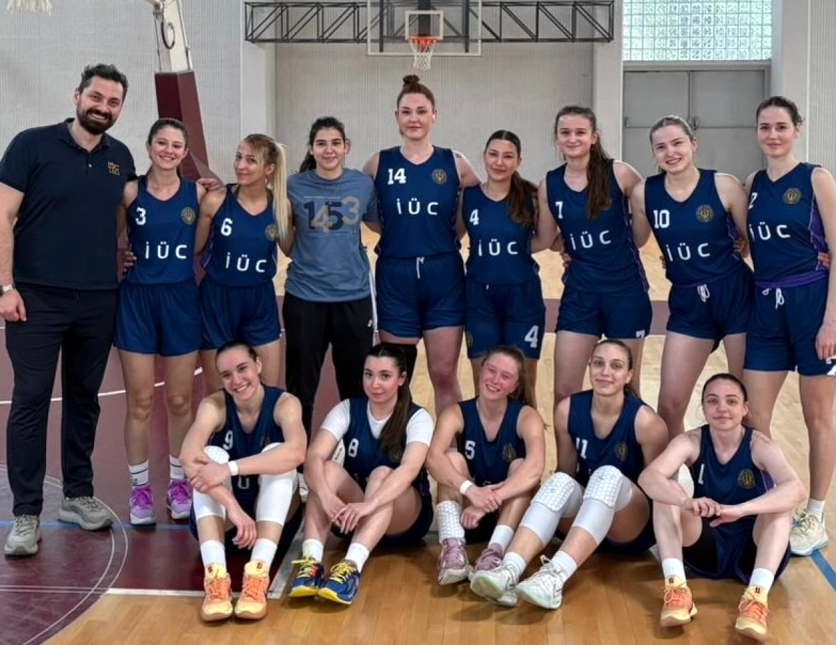 İÜ-Cerrahpaşa Kadın Basketbol Takımı Namağlup Finalde
