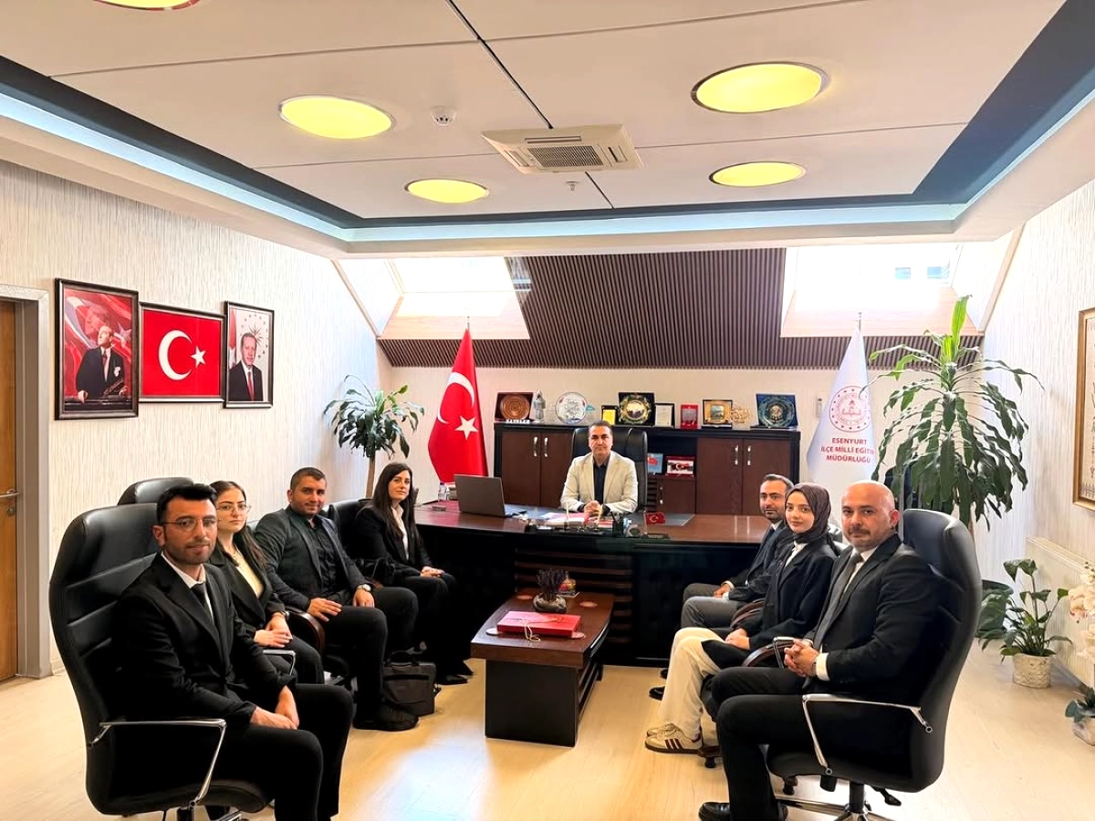 Aday Öğretmenler Esenyurt'ta 5 Kurumu İnceledi: Saha Deneyimi Kazanıyorlar