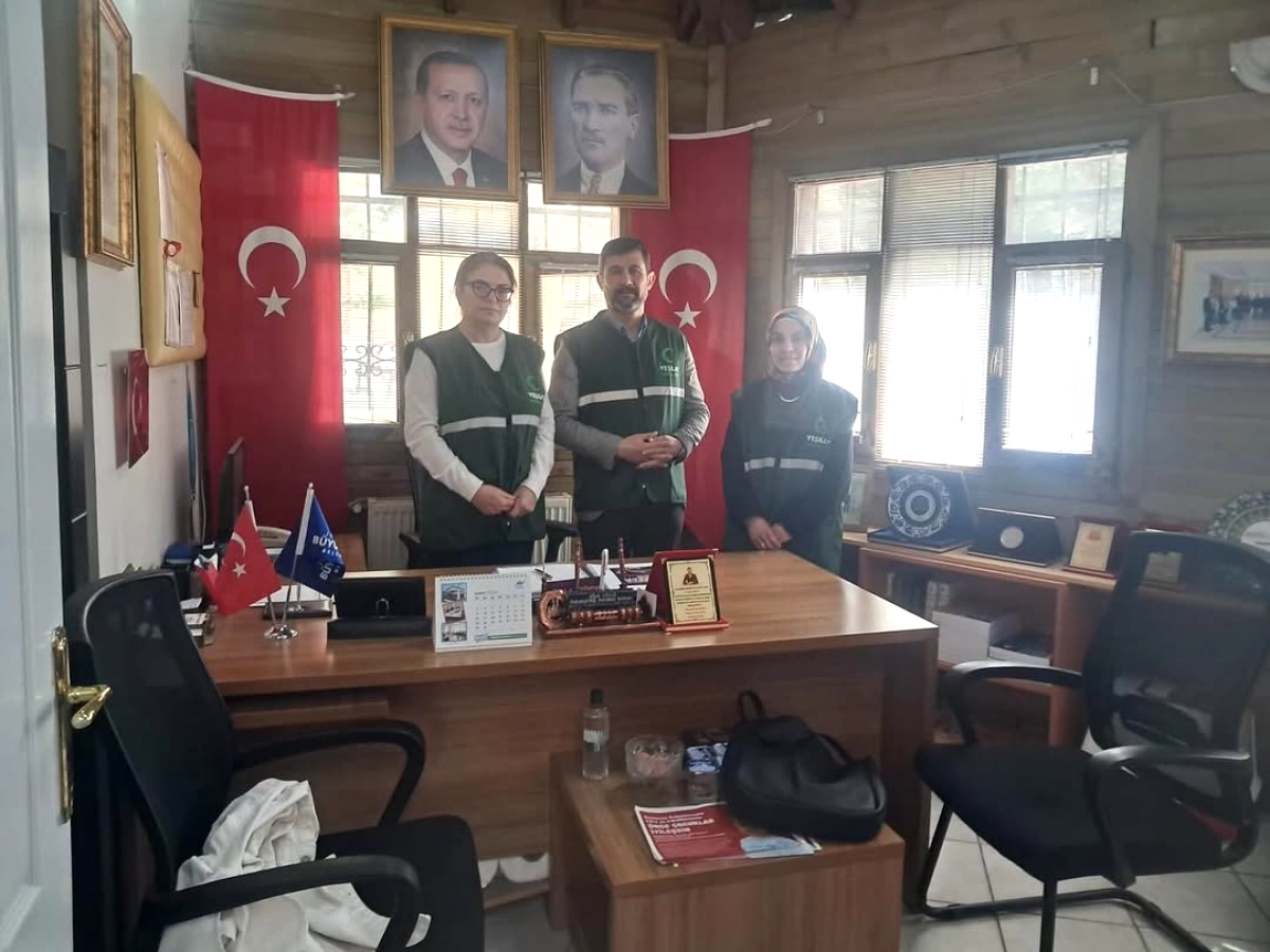 Yeşilay Sultangazi'den Sultançiftliği Muhtarlığına Ziyaret