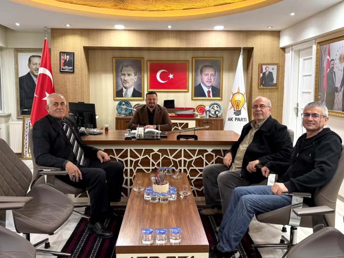 AK Partili Danışmandan Balıkesir'e Özel Çocuk Kitapları Hediyesi