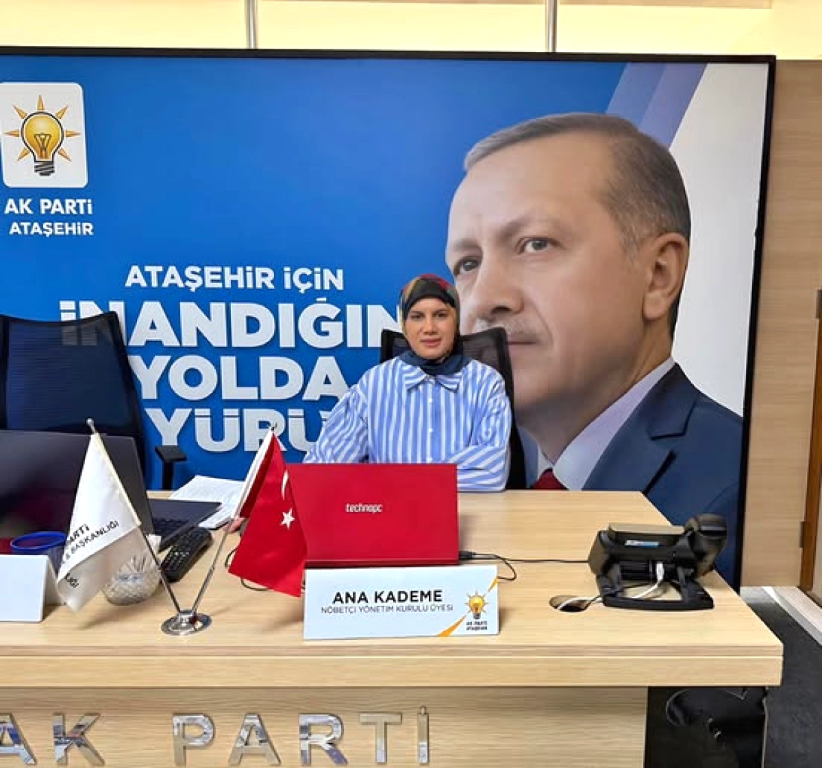 Ataşehir'de AK Parti İlçe Teşkilat Başkanı Yazıcı Vatandaş Kabulünde