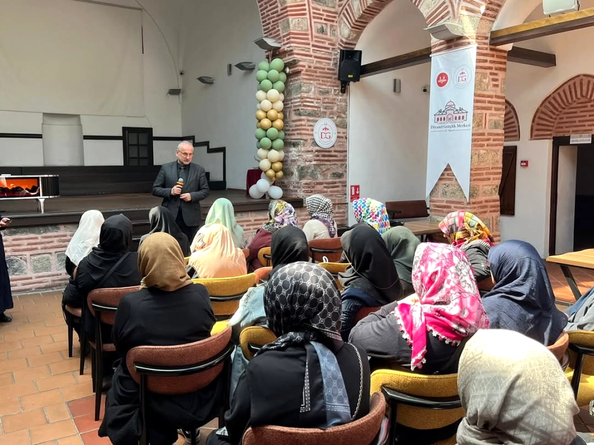 Osmangazi'de Aile Okulu Programı Sona Erdi: Müftü Uzun'dan Mesajlar