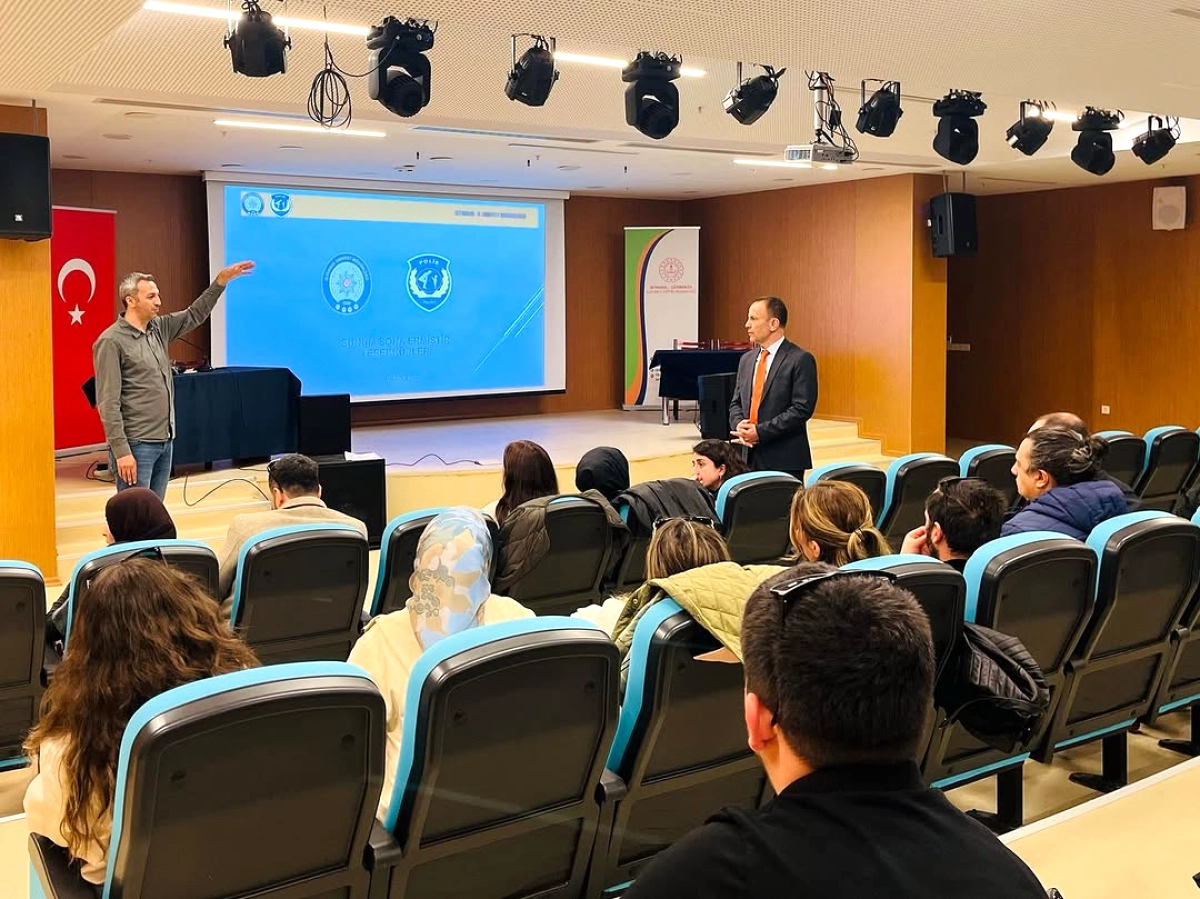 Çekmeköy'de Rehber Öğretmenler İçin Kritik İş Birliği Toplantısı