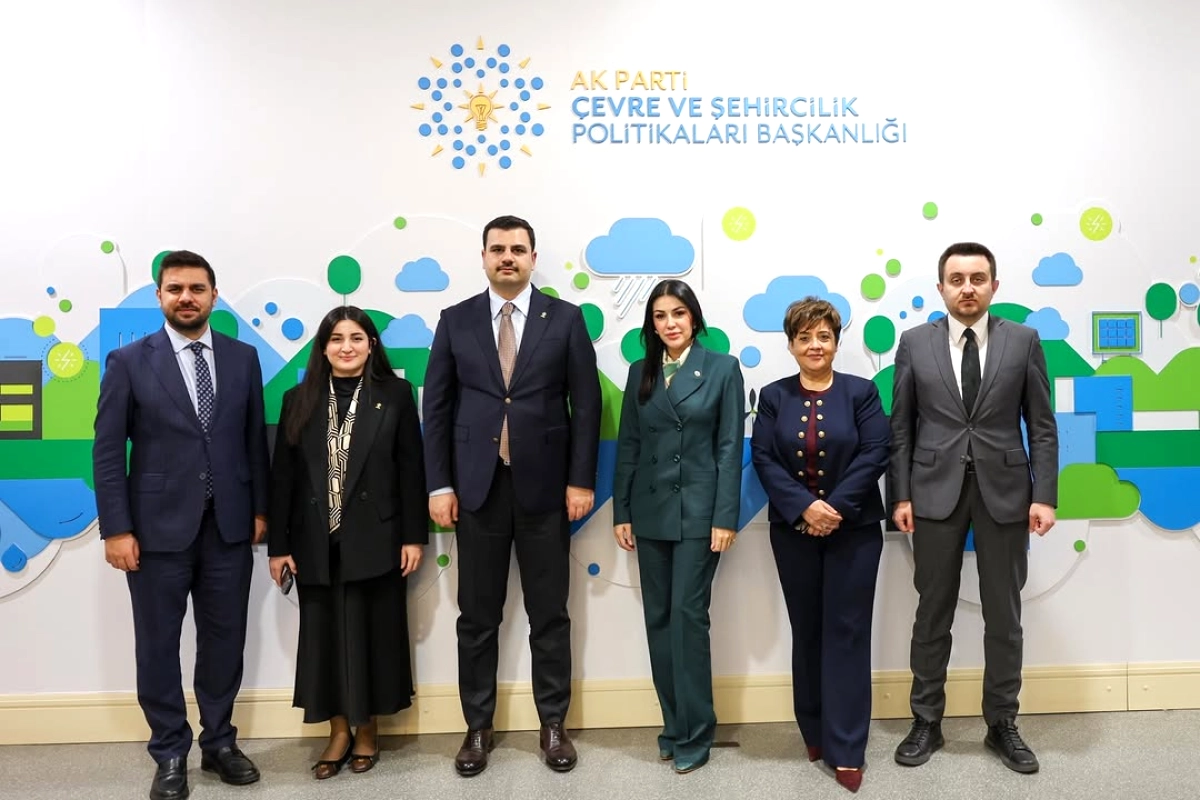 AK Parti'de Çevre ve Şehircilik Politikaları Masaya Yatırıldı