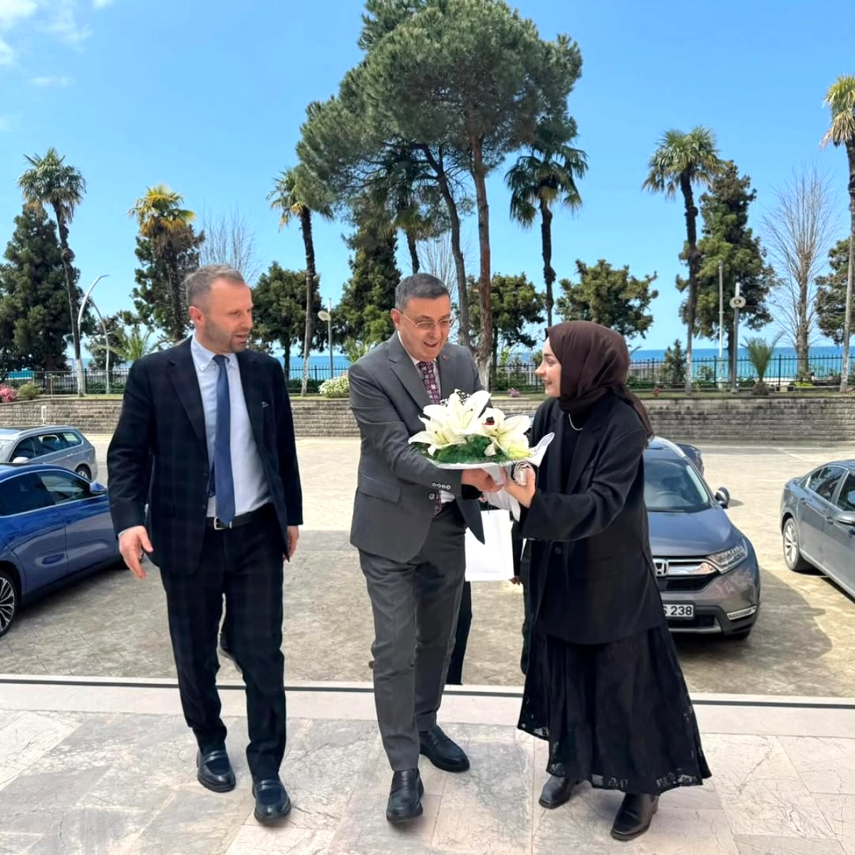 AK Partili Bayram, RTEÜ'de Gençlerle Buluştu