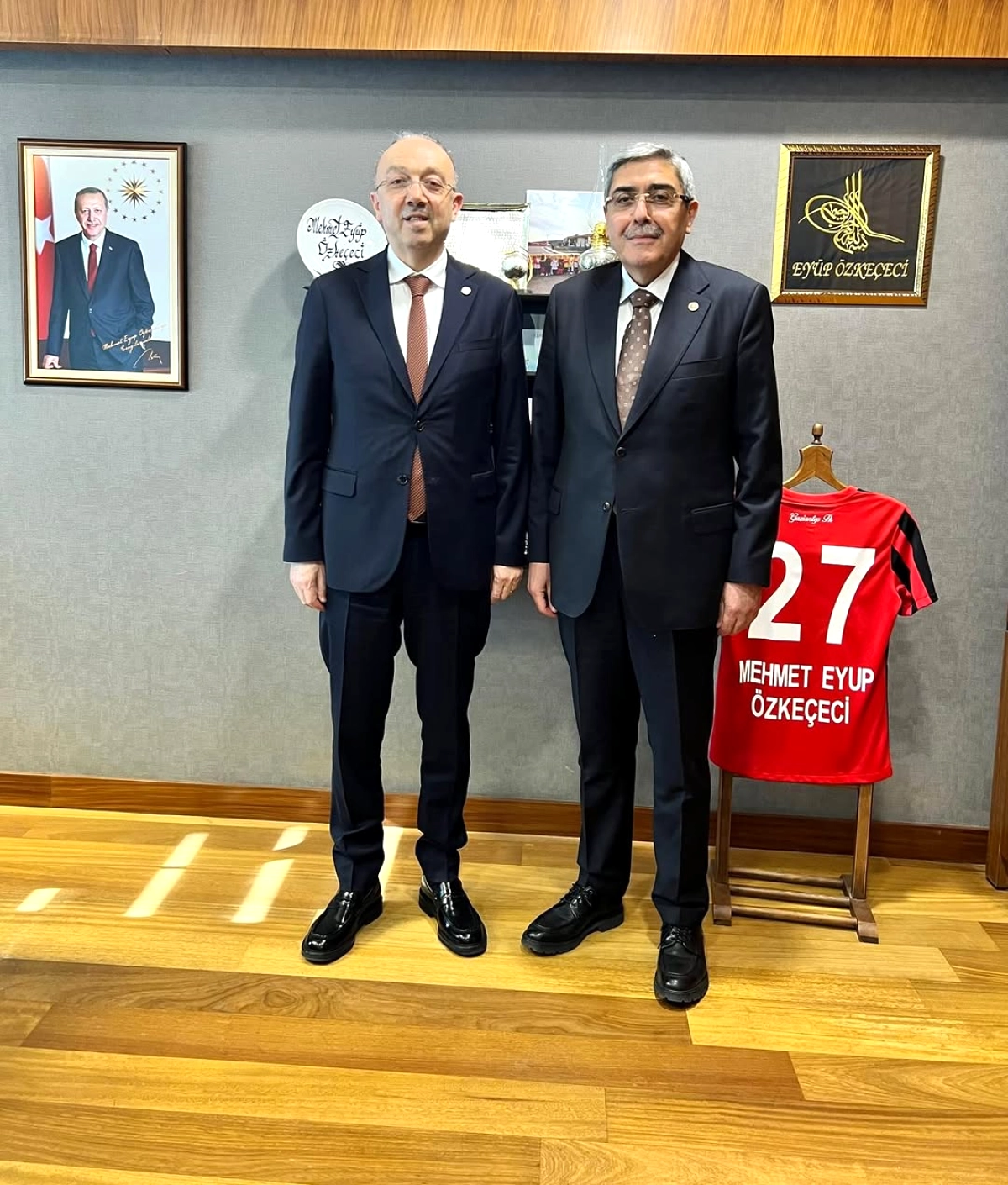 TEB Başkanı ve Genel Sekreteri Gaziantep Milletvekili'ni Ziyaret Etti