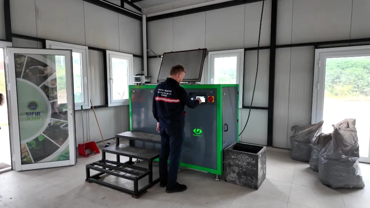 Çayırova Organik Atıkları Kompost Gübreye Dönüştürüyor