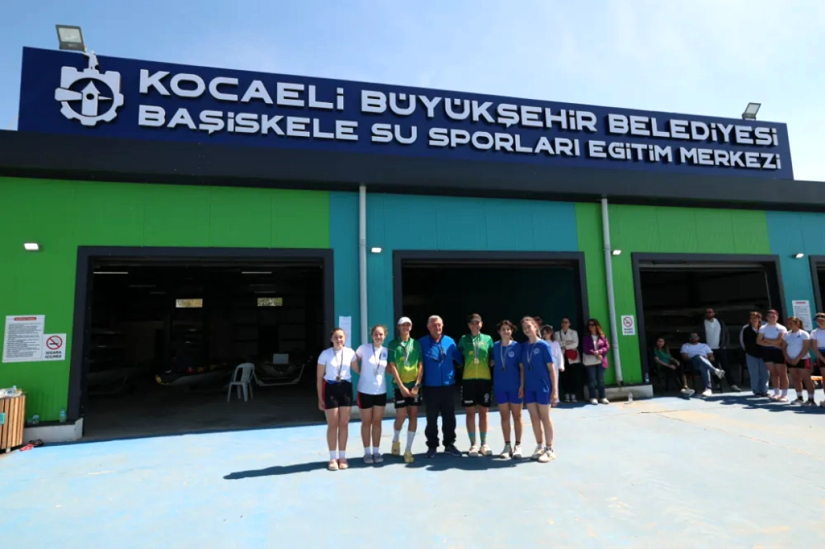 Kağıtspor 48 Branşta 28 Madalya Kazandı: Türkiye'nin Gururu Oldu