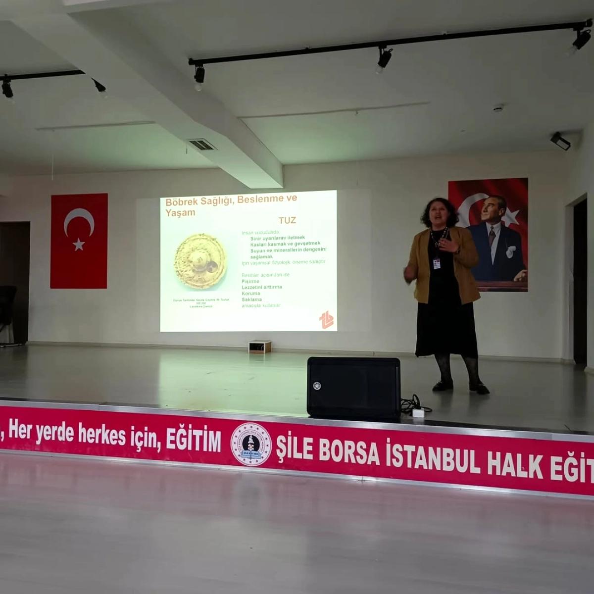 Şile'de Böbrek Sağlığı Farkındalığı: Halk Eğitim Merkezi'nde Uyarılar