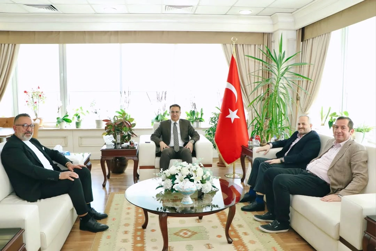 Sancaktepe Kaymakamı'na Dernek ve İş İnsanlarından Ziyaret