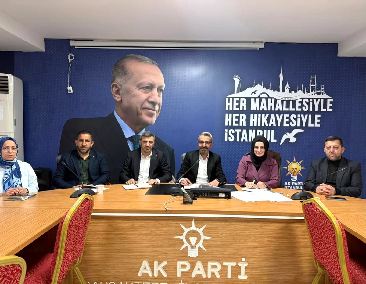 Sancaktepe'de AK Parti Mahalle Başkanları Toplantısı Yapıldı
