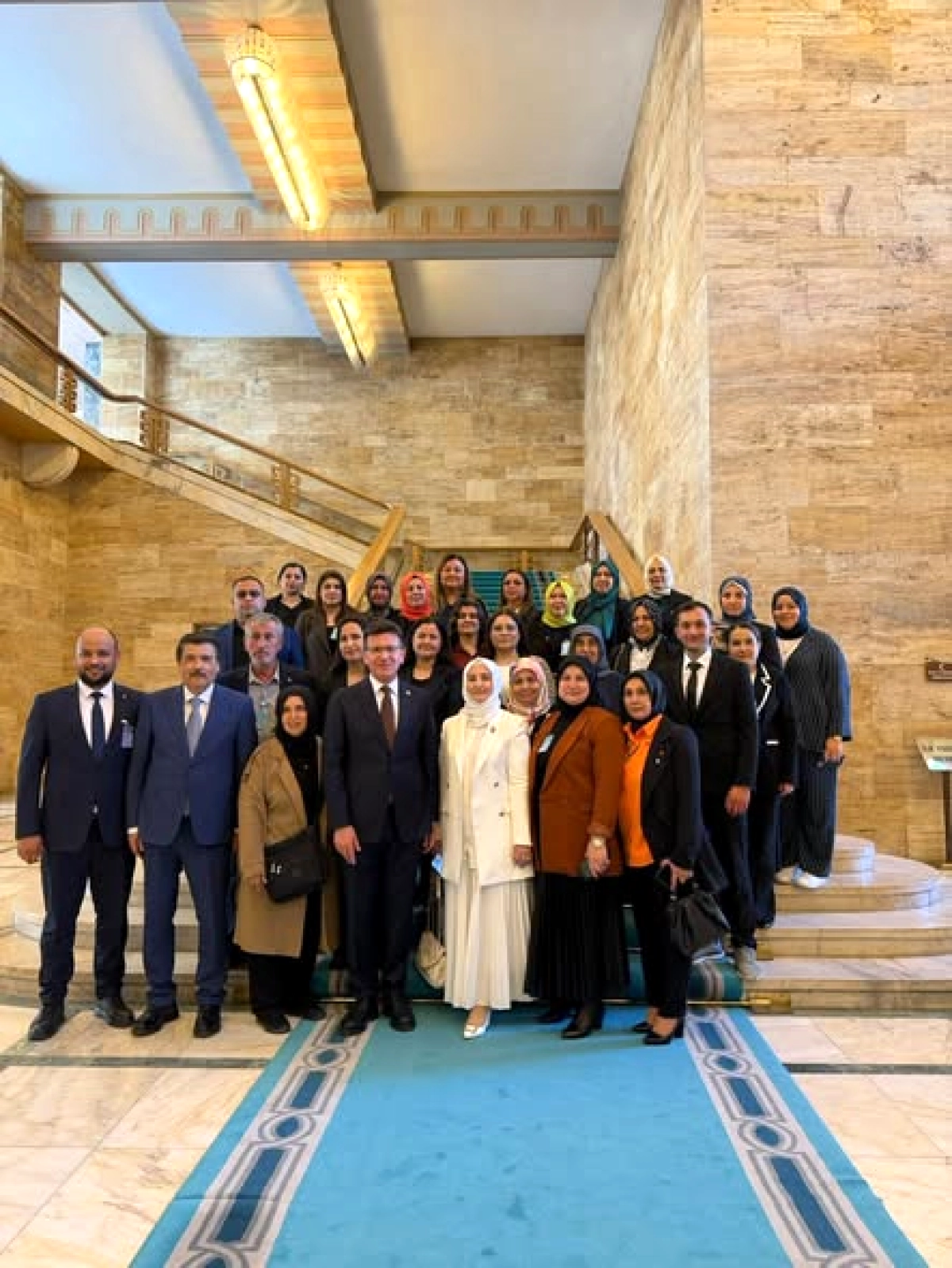 AK Parti'li Çelik, Finike Teşkilatı ile TBMM'de Buluştu