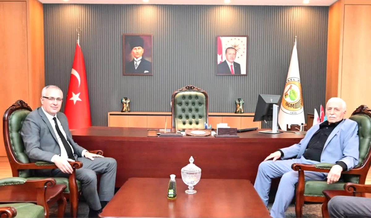 Alanya'da Kan Bağışı Yapanlar İçin 3 Fidan Dikiliyor