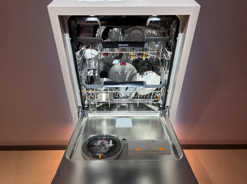 Miele'den Dünya İlkı: İçeride Kamera ve Yapay Zekalı Bulaşık Makinesi IFA 2026'da Tanıtıldı