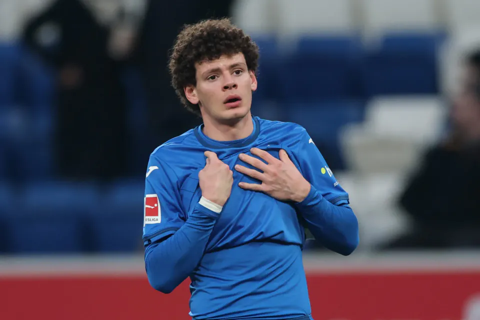 Erencan Yardımcı Kaiserslautern Yolunda: 25 Yıllık Rekor Kapıda görseli
