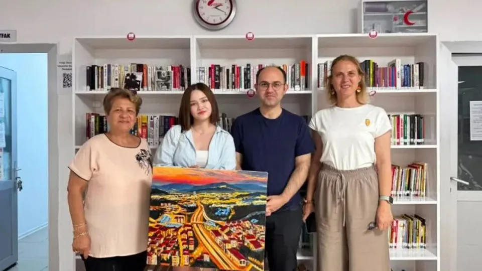 Genç Sanatçı Jayrona Normuminova'dan Bilecik Kent Konseyi'ne Ziyaret görseli