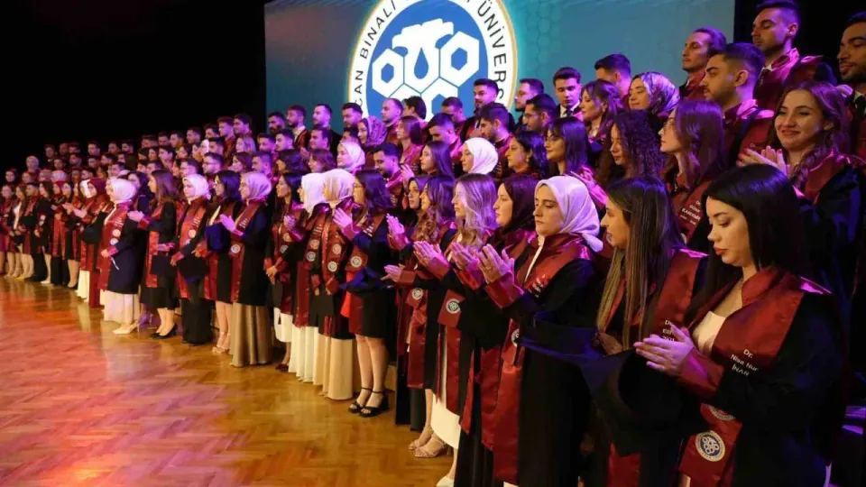EBYÜ Tıp Fakültesi mezuniyet derece kriterleri değişti: Yeni kurallar yürürlükte görseli