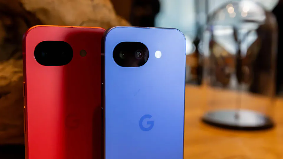 Google Pixel 11a: Sızdırılan Renderlar Yeni Renk ve Tensor G4 İpuçlarını Veriyor görseli