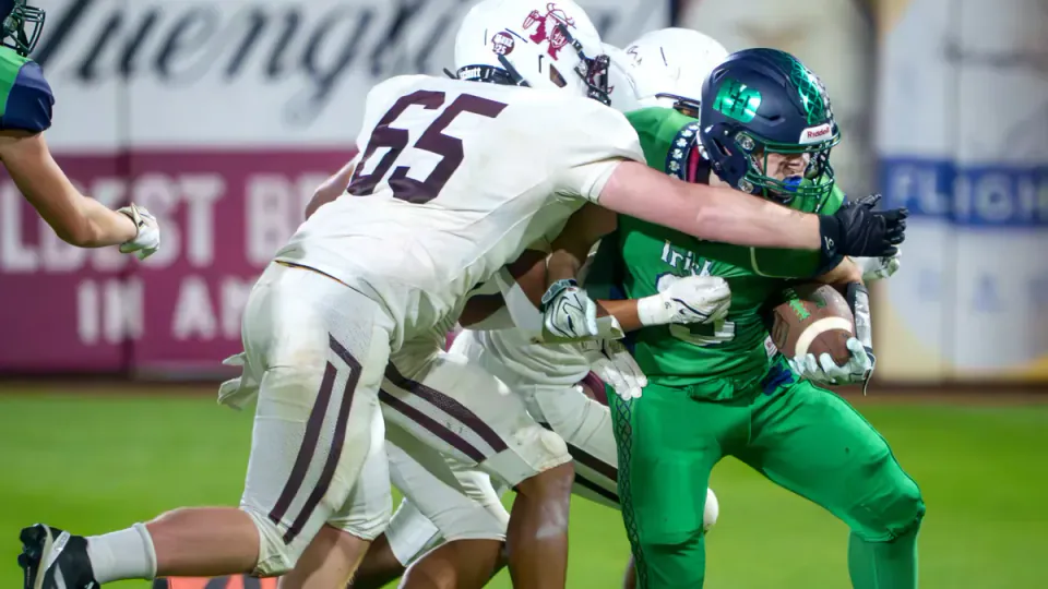 IHSA 8. Hafta: Play-off Biletleri Kesti, Fieldcrest'te Sürpriz İstifa görseli