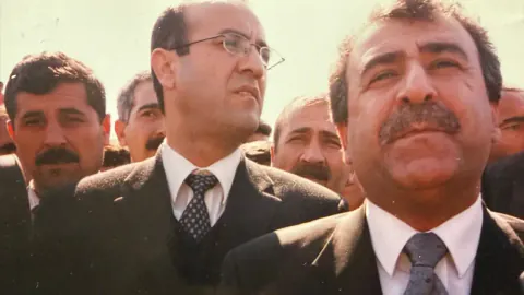 1999 Yerel Seçimleri: Batman'da Abdullah Akın, Siirt'te Selim Özalp Zaferi Kazandı
