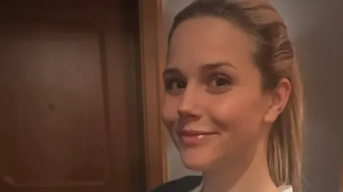 Nele Schepe'den Bomba Konuşma: Boşanma Kararı ve Playboy Kapak Detayı