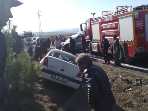Çankırı'da feci kaza: Bozkır köyü yakınlarında 3 kişi hayatını kaybetti