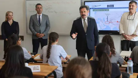 Hatay'da depremde yıkılan 210 okulun yerinde 254 yeni eğitim kurumu hizmete girdi