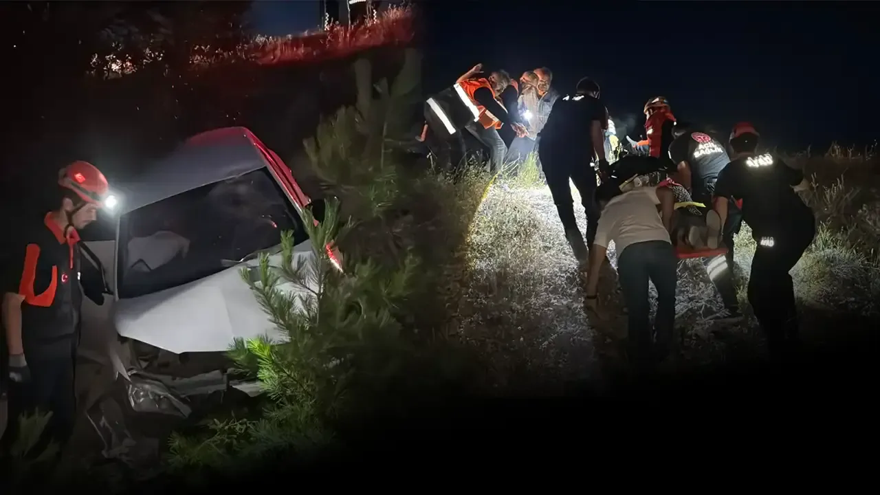 Kütahya'da Otomobil ve Motosiklet Çarpıştı: 5 Yaralı Kütahya'da Otomobil ve Motosiklet Çarpıştı: 5 Yaralı