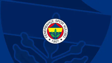 Fenerbahçe ve Galatasaray'da Transfer ve Yönetim Hareketliliği
