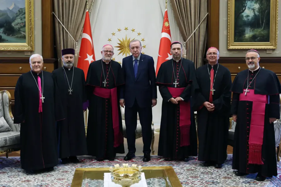 Cumhurbaşkanı Erdoğan, Külliye'de Önemli Bir Ziyaret Ağırladı görseli