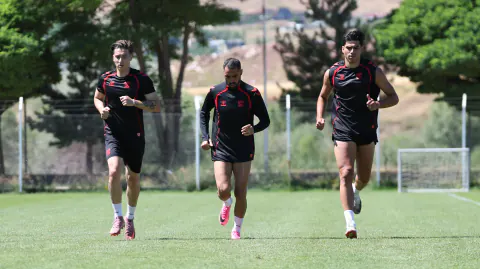 Sivasspor'da Yeni Sezon Hazırlıkları: Tesislerde Çift Mesai Başladı