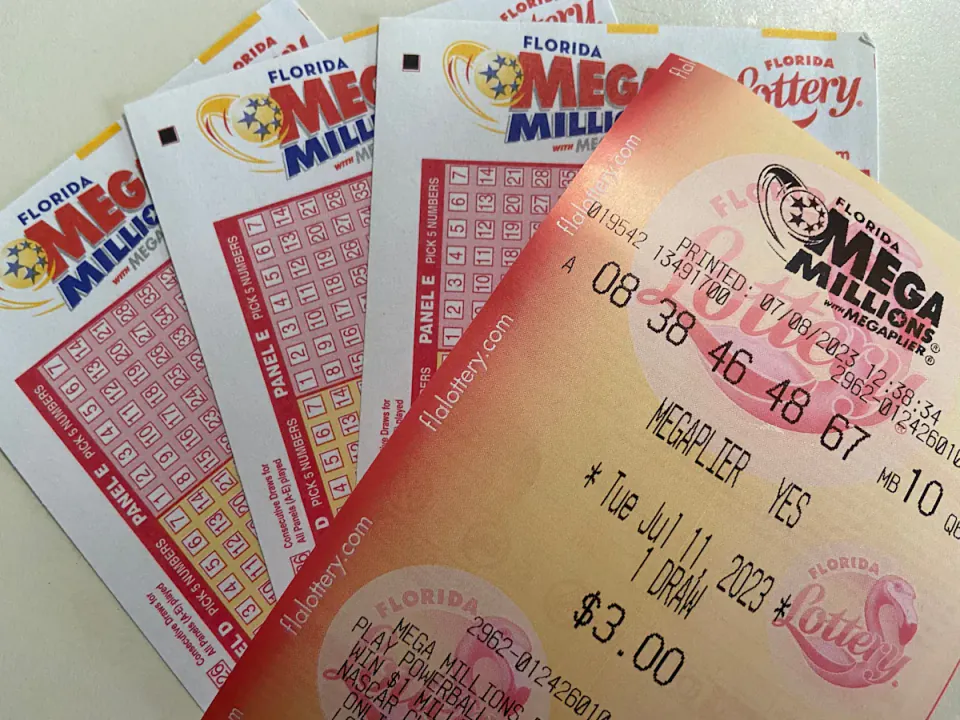 Mega Millions ikramiyesi 364 milyon dolara tırmandı: Cuma çekilişi kritik görseli