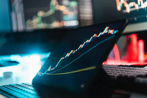Bitcoin ETF'lerinden Sermaye Çıkışı: SpaceX İddiası mı Yoksa Arbitraj mı? Bitcoin ETF'lerinden Sermaye Çıkışı: SpaceX İddiası mı Yoksa Arbitraj mı?