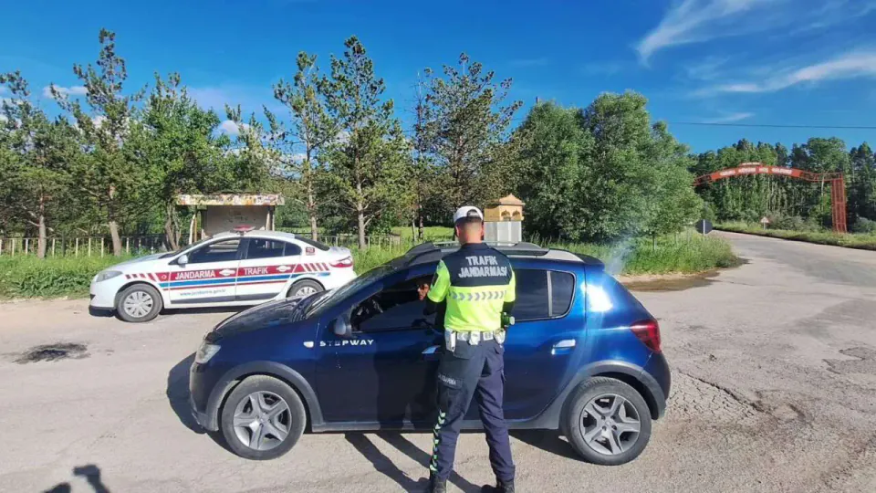 Yozgat'ta Ehliyetsiz Sürücülere Ağır Darbe: 160 Bin TL Ceza görseli